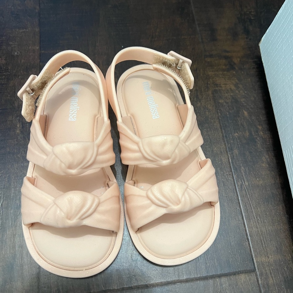 Mini Melissa Kids Sandals in Light Pink